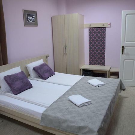 Guest House Golden Coin Ni Eksteriør billede