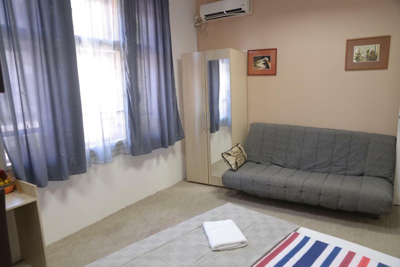 Guest House Golden Coin Ni Eksteriør billede