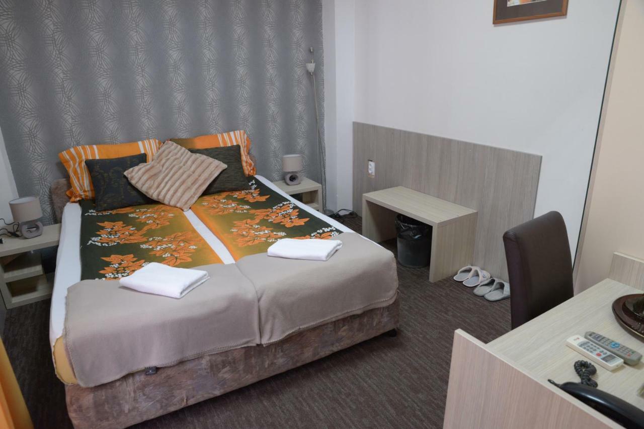 Guest House Golden Coin Ni Eksteriør billede