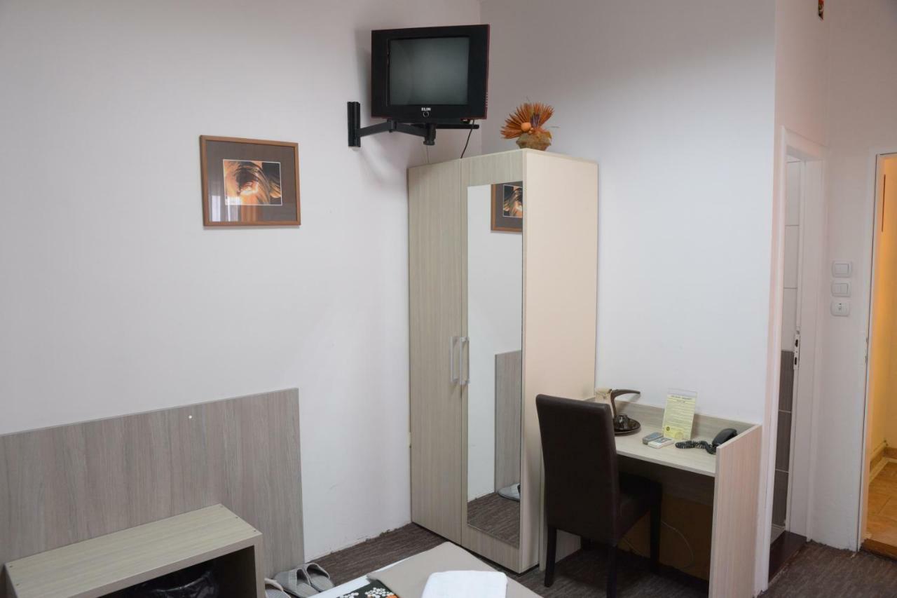 Guest House Golden Coin Ni Eksteriør billede